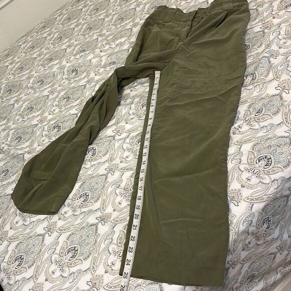 New! Express Olive Wide leg Paper bag pants - Picture 12 of 13
